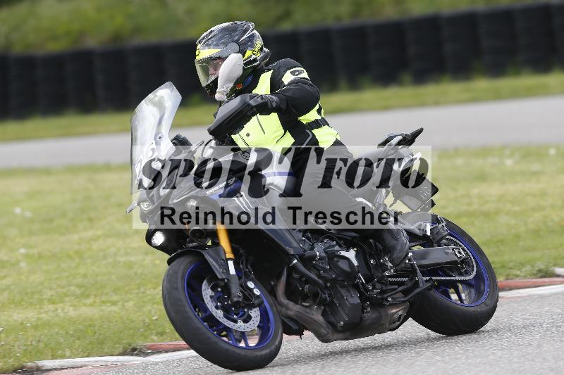 Archiv-2025/09 22.04.2025 Cornu Master School ADR/gruen-vert/26